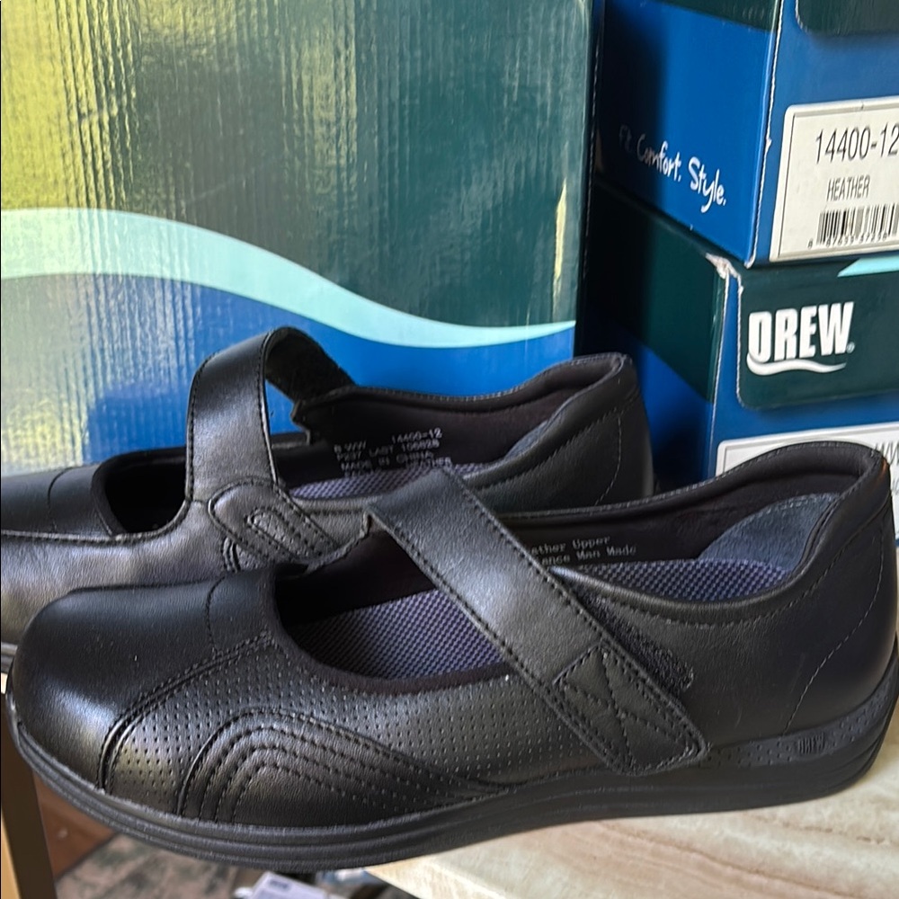 Heather by DREW Black leather mary jane Comfortable Loafers EXTRA WIDE WIDTH